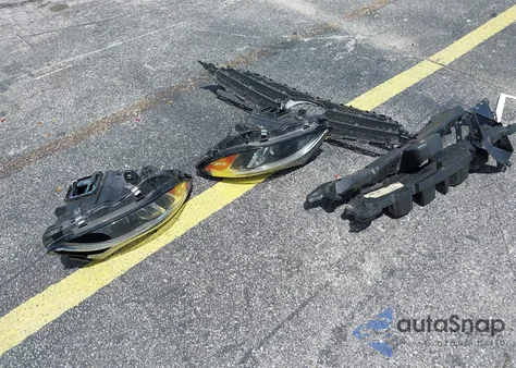 2015 Mercedes-Benz C 300 4Matic/Luxury 4Matic/Sport 4Matic из США, поврежденный, VIN 55SWF4KB5FU031879